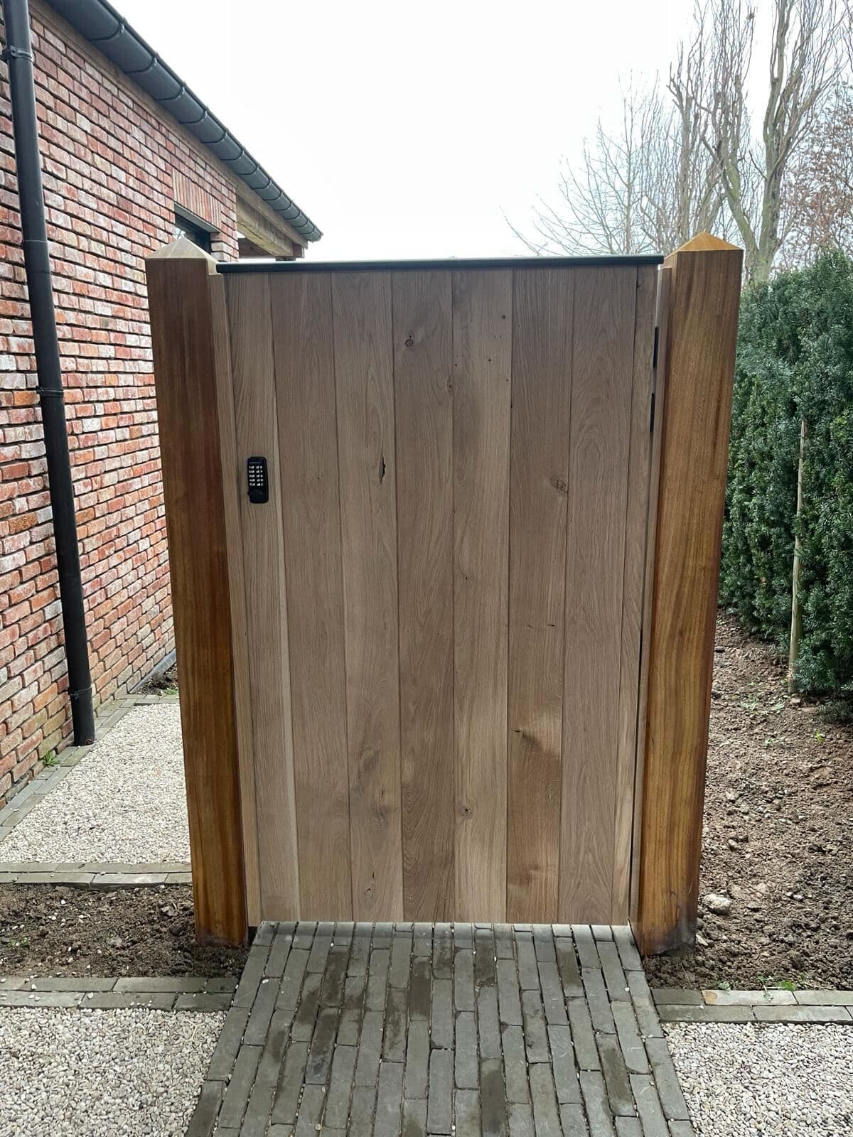 Eiken poort, WoPa Construction