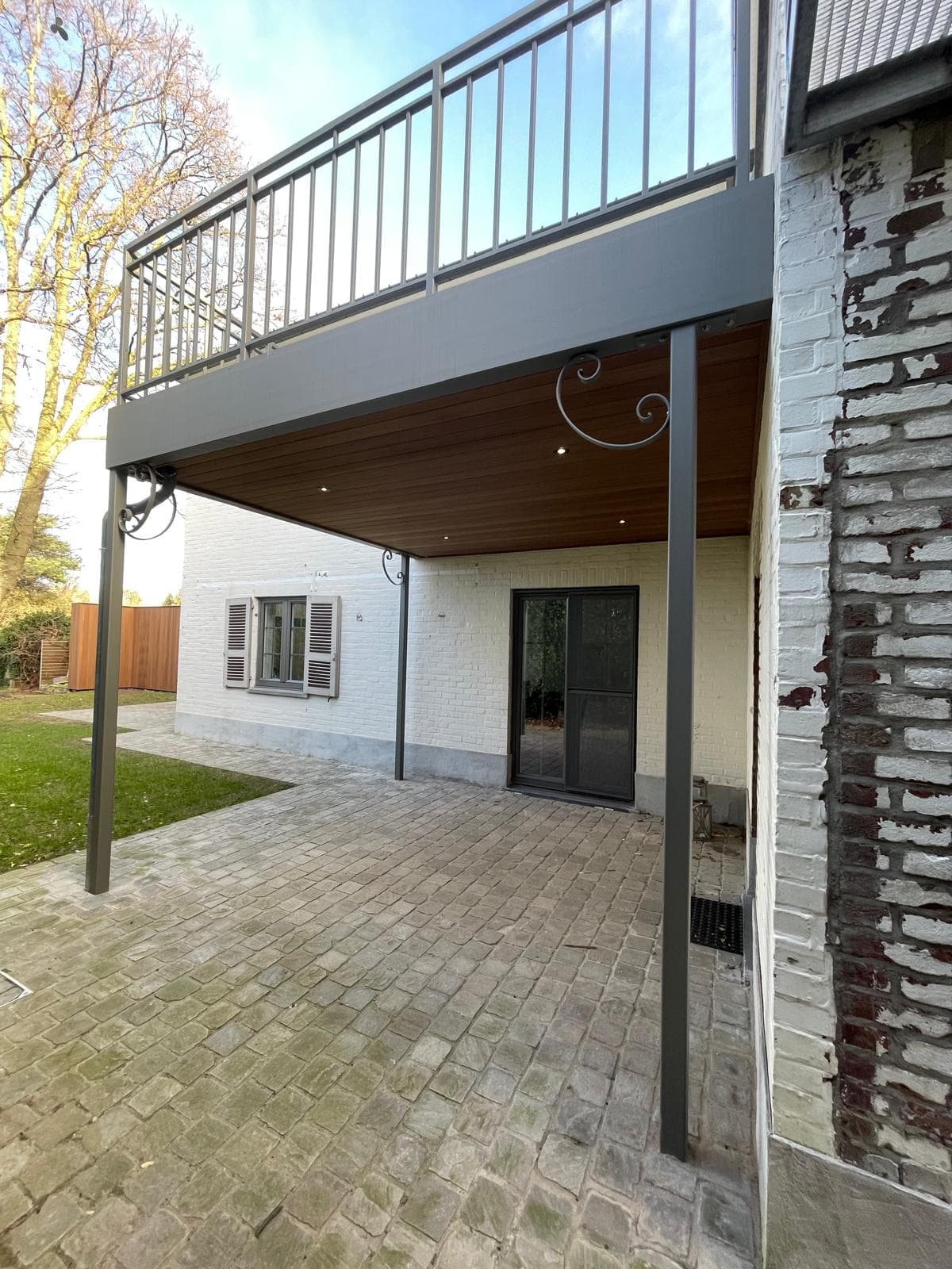 Moderne metalen overkapping, WoPa Construction